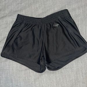 Girls north face shorts
